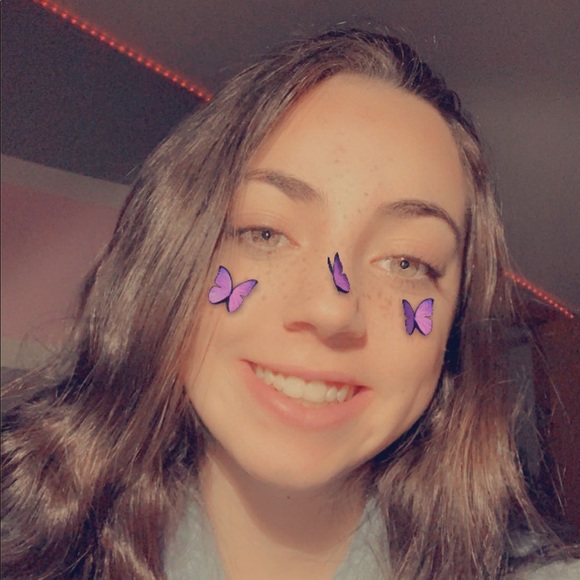 Meet your Posher, Taylor - Picture 1 of 1